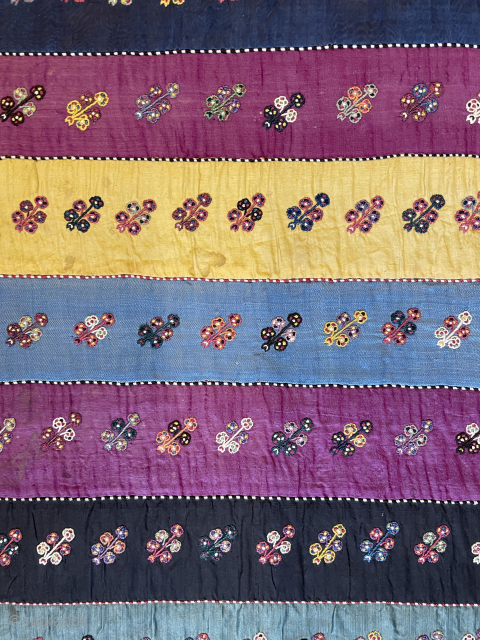 Zorastian silk Tekstil                              