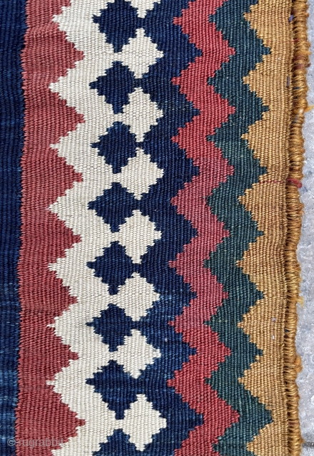 A very nice Qhasgai kilim size 216x178cm                          