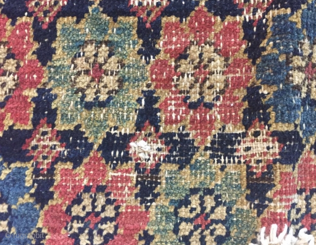 Persian rug 
Size 300x60cm 
                            