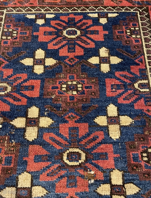 Very nice and very old beluch rug  size 128x82cm                       