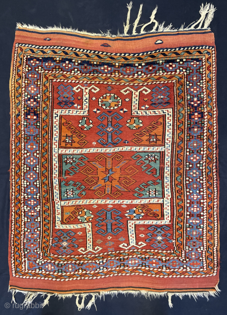 West Anatolian rug size 120x106cm