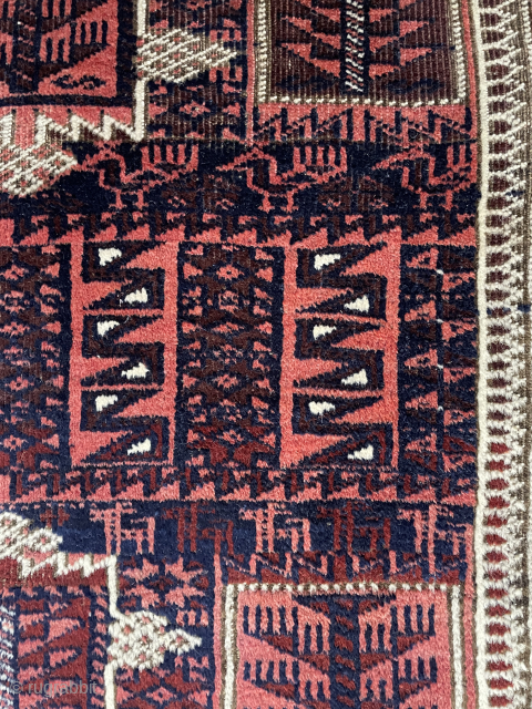 Beluch rug size 190 x 105 cm
sanli-veysel@hotmail.com