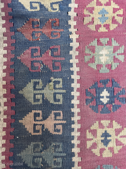 Anatolian fragmand kilim size 100 x 80 cm 
sanli-veysel@hotmail.com                        