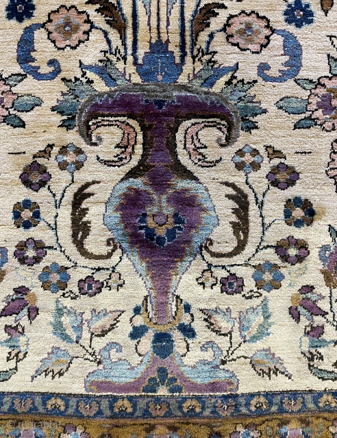 Very beautiful muhtasham kashan carpet size 130x210cm                          