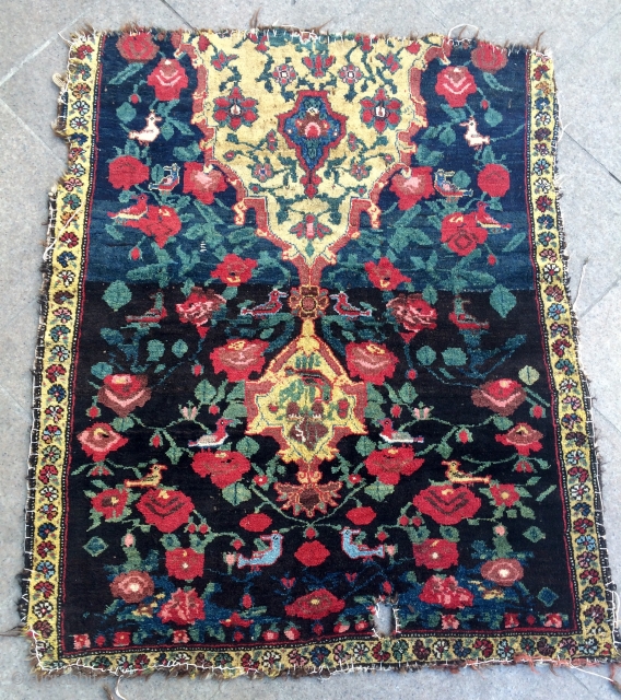 Caucasian Karabag  Kurdish Fragmand carpet 
Size 130x110cm
                         