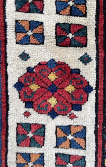 Very nice tallish rug size 240 x 100 cm                        