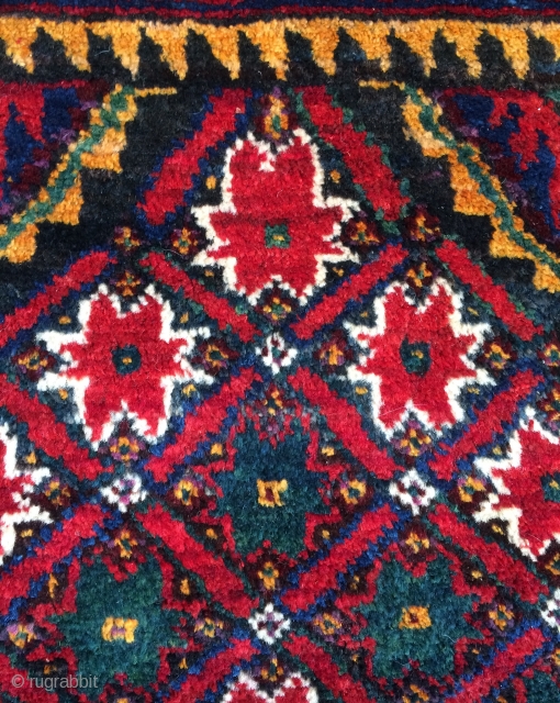 Afshar Carpet all are colors natural dyes and skily wool size 200x155cm                     