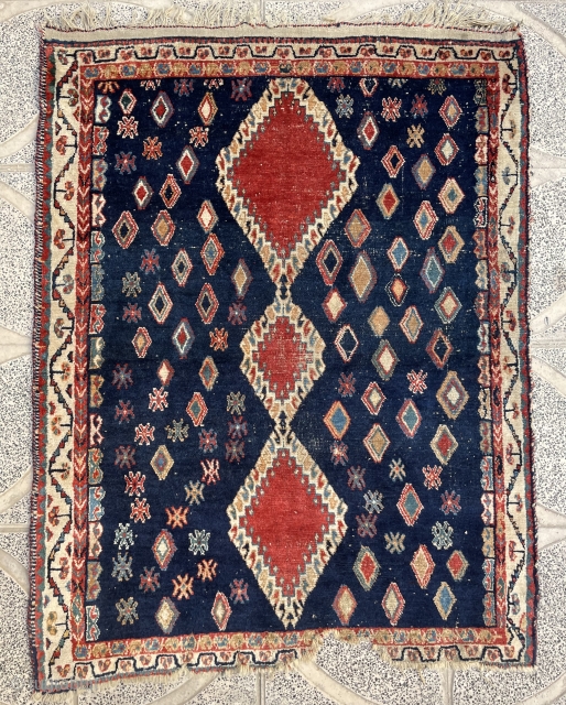  Very cute Qhasgia carpet size 140x110cm                          