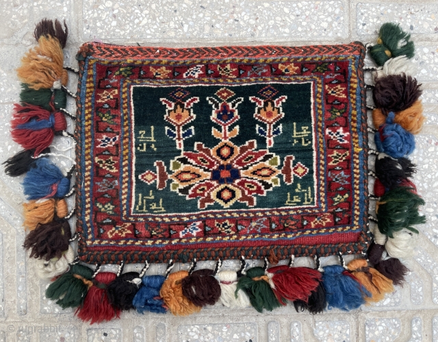 A very nice Qashgai bag and also very finely woven size 25x35cm                     