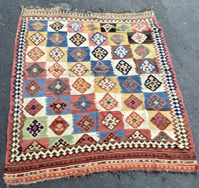 Qhasgai kilim size 220x170cm                             