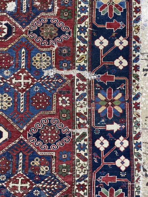 Caucasian shirvan carpet size 275x140cm
                            