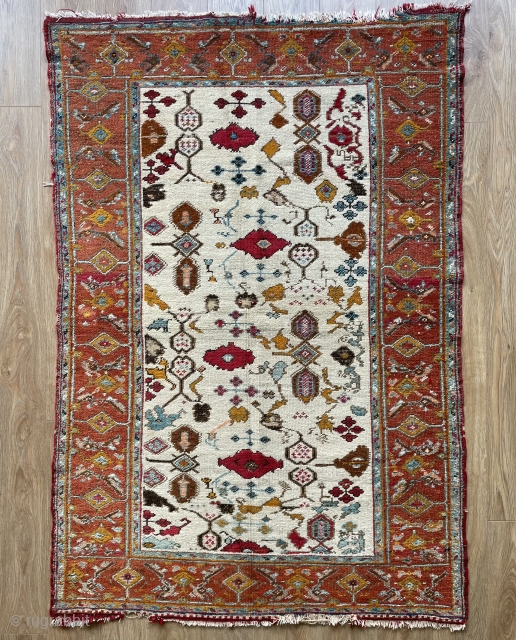 Very cute west Anatolian carpet size 160x110cm
                          