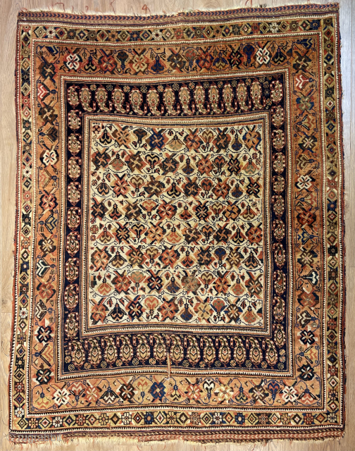 Afshar rug size 165 x 125 cm