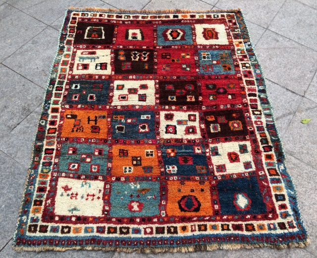 Qhasgai gabbeh 1950s size 153x130cm                            