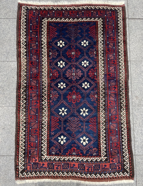 Beluch Carpet size 5x3,2 ft                            