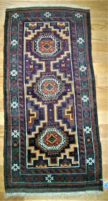 Very nice baluch bagfront. Size: 48 x 101 cm. Top condition. Perfect wool and very nice ornamentic.                