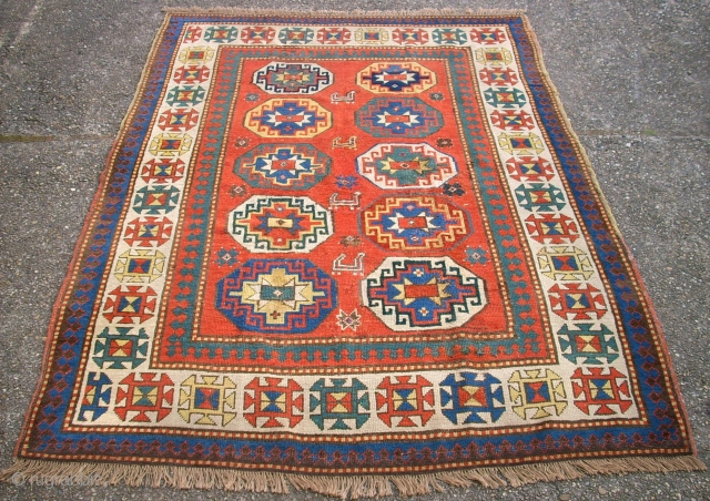 Antique caucasian rug. Size: 149 x 196 cm.                         