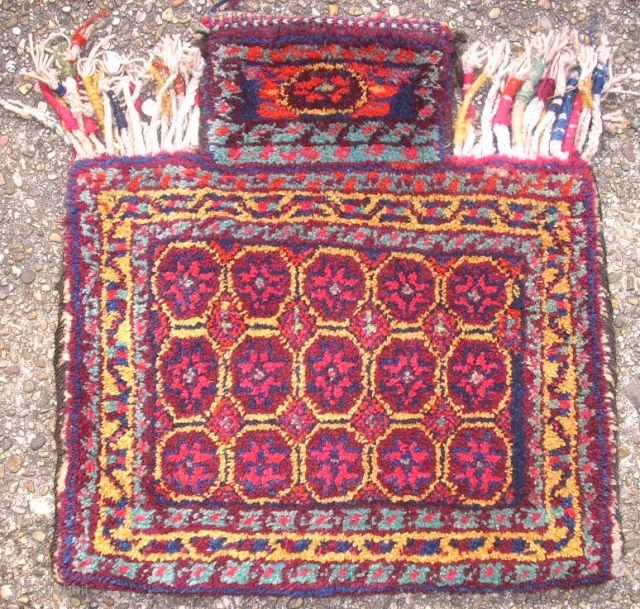 Old Afshar saltbag. Size: 46 x 50 cm. Very good condition.                      