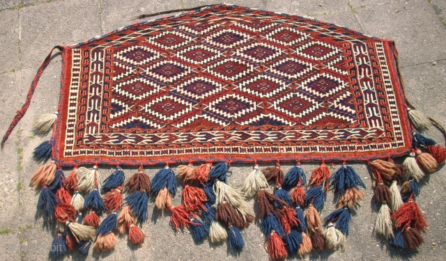 Old turkmen Asmalyk (Yomud). Size: approx. 120 x 80 cm. Very good condition.                    