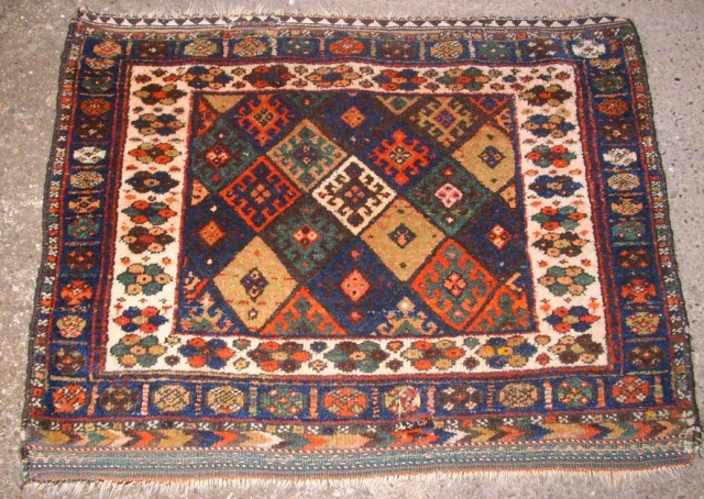 Old kurdish Jaff bag face. Size: 94 x 74 cm. Full pile. Nice colors.                   