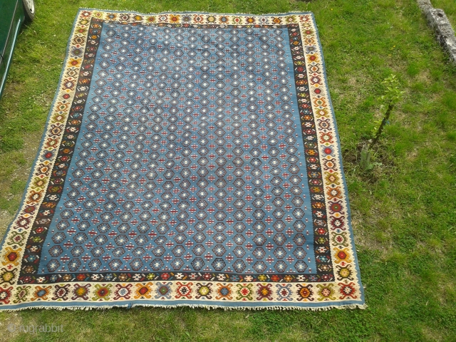 Huge Sarkoy Pirot kilim, measuring about 400 x 310cm, in very good condition.

                    