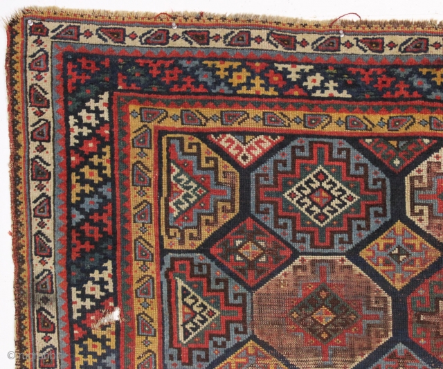 antique memling gul rug. Not sure exactly what it is but i like it. Strange and wonderful Brimfield find. Good colors. "As found", dirty and worn but more or less intact. Good  ...