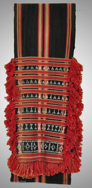 GORGEOUS Hilltribe Body Cloth - Beaded Weaving. More details on

https://wovensouls.com/collections/mega-sale-gallery?page=1&ls=en                       