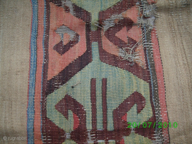 Anatolian  kilim  fragment  ca.  1800  ore  befor                    