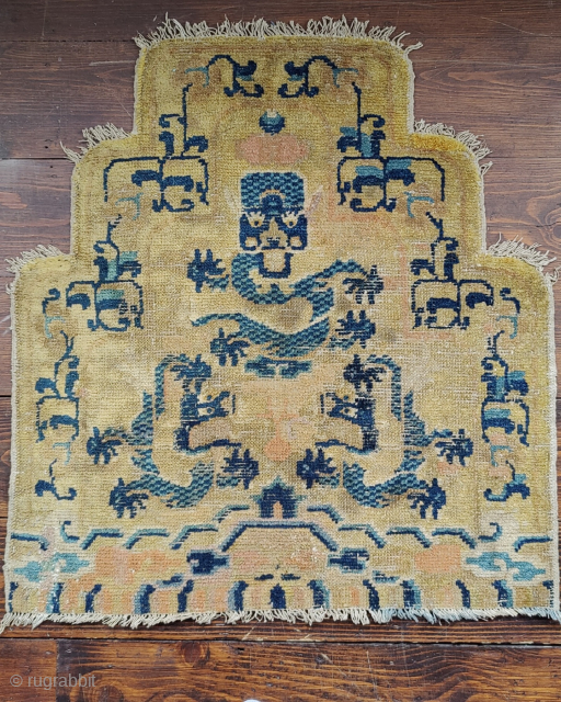 Ningxia throne back
c1800
70x66cm                              