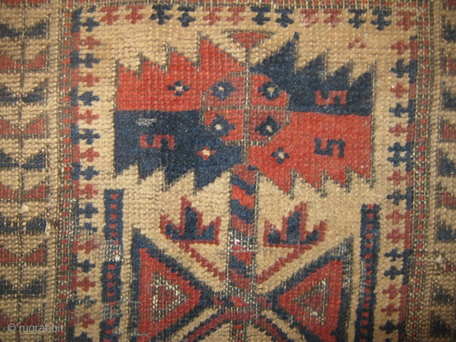 antique baluch prayer rug, low pile, 250$ ship free                        