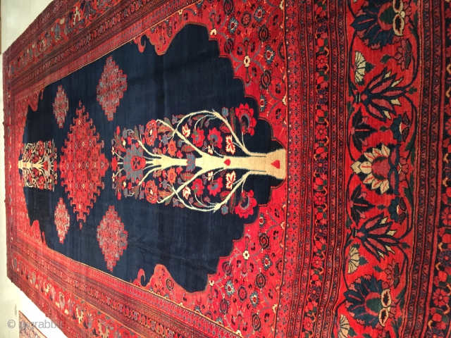 12’,9” x22’ dorokhsh mashad good condition circa 
Early 1900. Small slit sewed back together                   