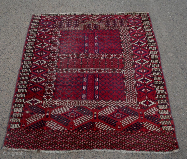Tekke ensi. worn in some places, upper end missing a couple of cm.                    