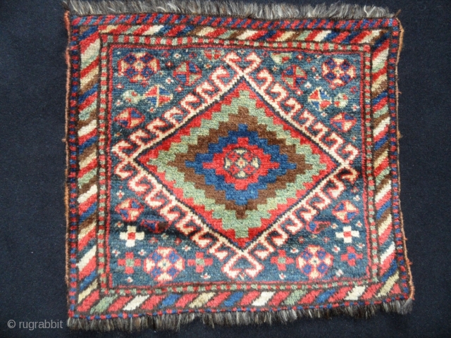 Luri bag face. in very good condition and good pile.all colours are natural.
Age 1880s. Size 58x55cm                 