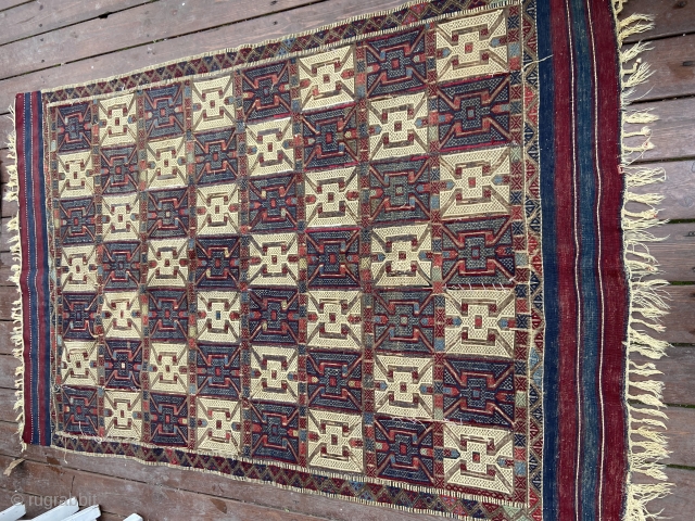 Antique Zili Bergama . Over 120 yrs old wool on wool .West Anatolian . All natural dyed.Good contidion.220x142 cm.              