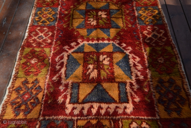 Circa 1900 Konya Yatak carpet. Size 260x124 cm.                         