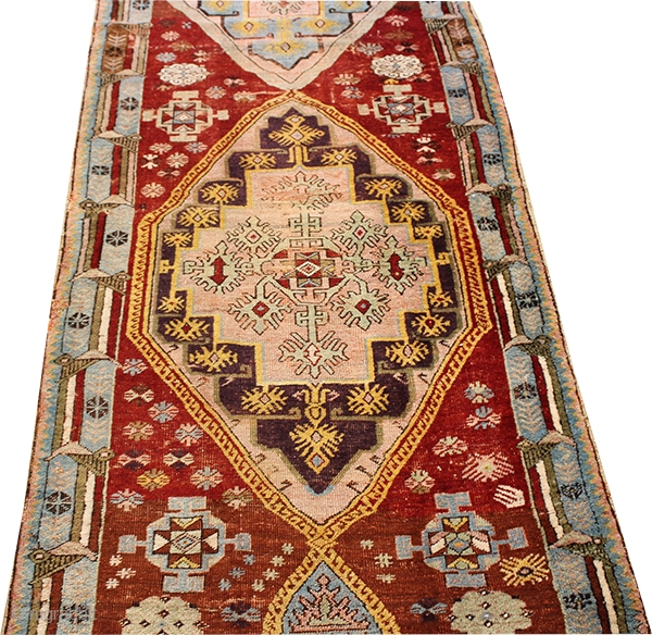 ANTIQUE MUCUR CARPET.PURE WOOL.OVER 130 YEARS OLD 
ALL NATURE COLOR.CENTRAL TURKEY 
373X100 CM (12'2''X3'3'')                   