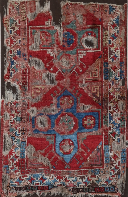Rare, Old and colorful Konya fragment (dimensions of the fragment: 175 cm x 113 cm)
Museum quality mounting on a dark ground, velcro on 4 sides, ready to display.
Don't hesitate to ask HD  ...