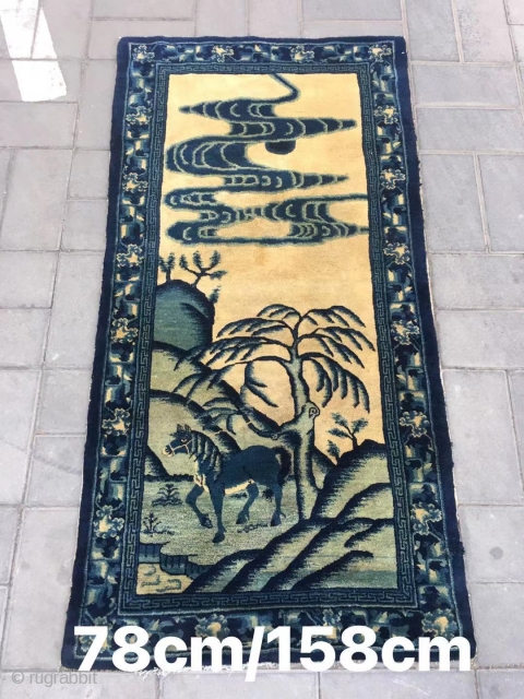 Chinese Baotou rug, about 120 years, there is a Chinese idiom called "washing a horse in the willow forest", according to the idyllic mood of the idiom composition of the pattern.size 78*158cm(30*62”) 