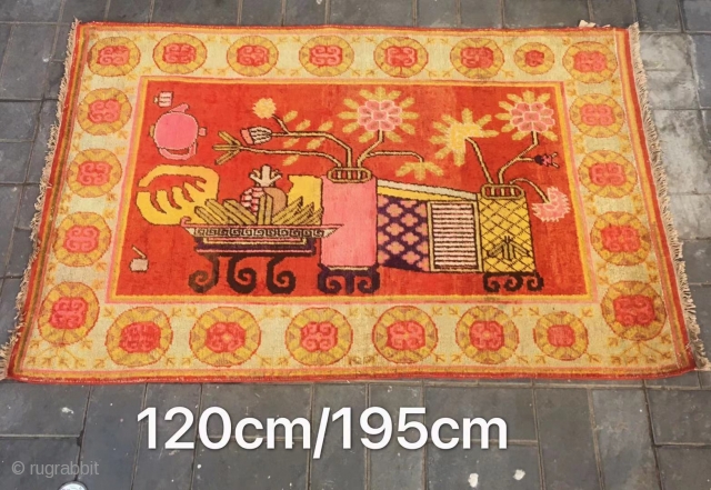 Xinjiang rug, it was produced Khotan area in Xinjiang China. Red background with Chinese antique Bogu veins. Good age and condition. Size 120*195( 47*76”)         