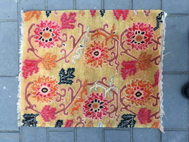 #2020 Tibet rug, yellow background with colorful lotus flowers. Size 76*63cm ( 30*25")                    