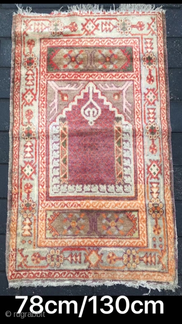 Uighur Xinjiang rug, For xinjiang Muslims to worship. Good age. Size 78*130cm(30*50”)                     