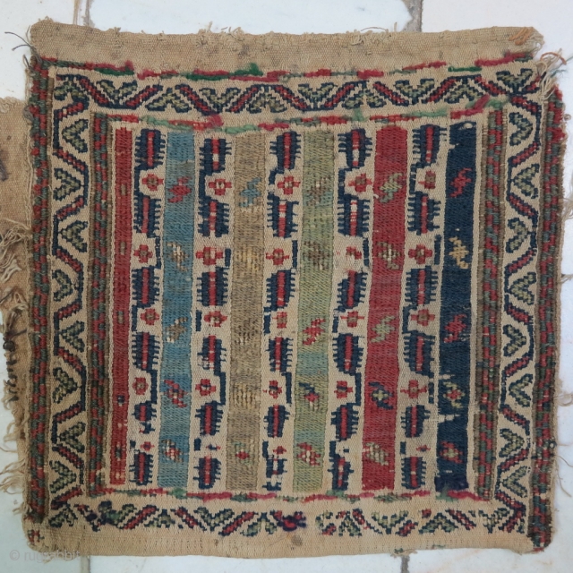 Very old fragment Shahsavan Toubreh ( bag ) shirakipich technique with great design natural color size: 24 x 25 cm price:POR
            