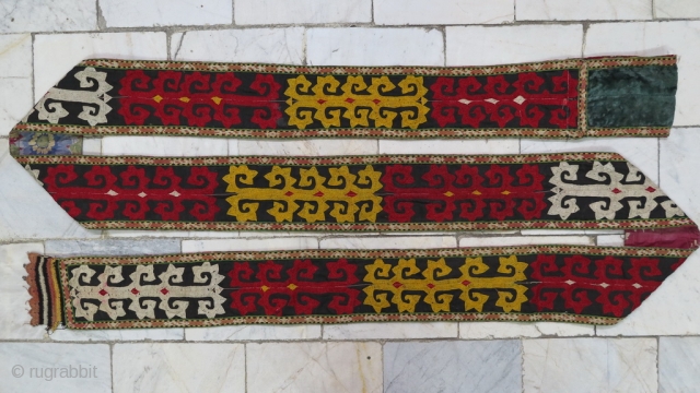 Ozbak Band silk embroidery size: 301 x 11 cm price:POR
                       