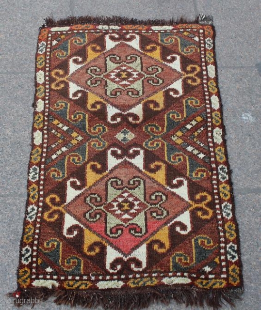 Central Asia uzbek napramash rug
good condition 
size: 54 x 81 cm                      