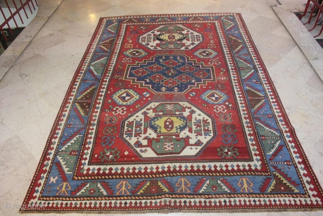 kazak carpet 165 x 240 cm                           