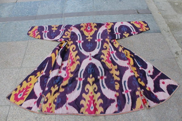 Vintage old Uzbekistan Shai Kaftans                            