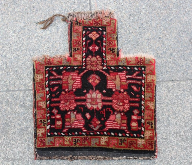 Caucasian Karabagh salt bag, sme synthetic color
size: 42 x 50 cm                      