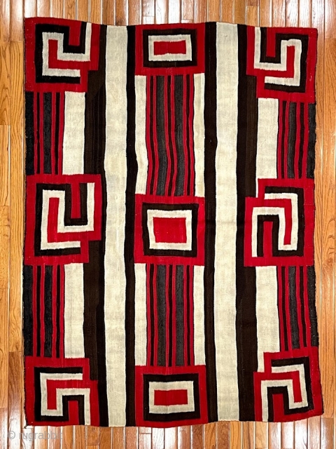 3023
Navajo Chef Blanket 
Second phase  
70" x 51" good condition.

                      