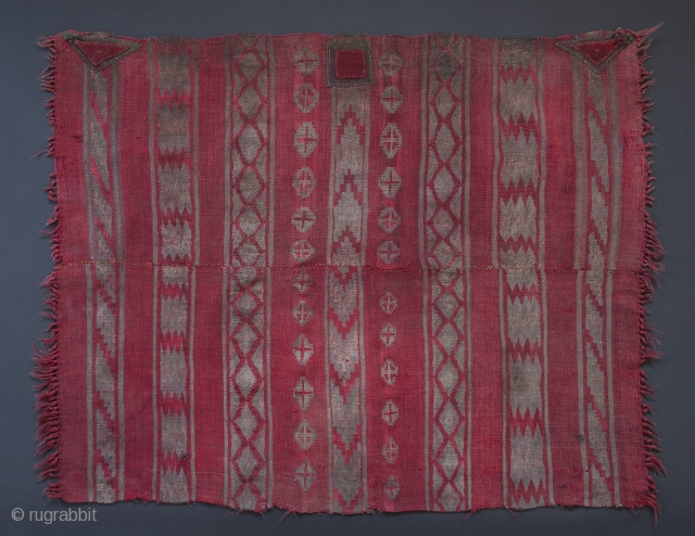 Shawl from the Spiti Valley in the north-eastern part of the Indian state of Himachal Pradesh. Wool, 27" by 36"             