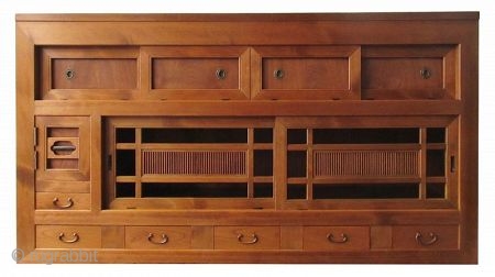 Japanese Half Section 6ft Mizuya
Japanese half section Mizuya (kitchen buffet tansu) with four Keyaki burl front panels opening to a wide, narrow open space along the top of the chest. Below this  ...